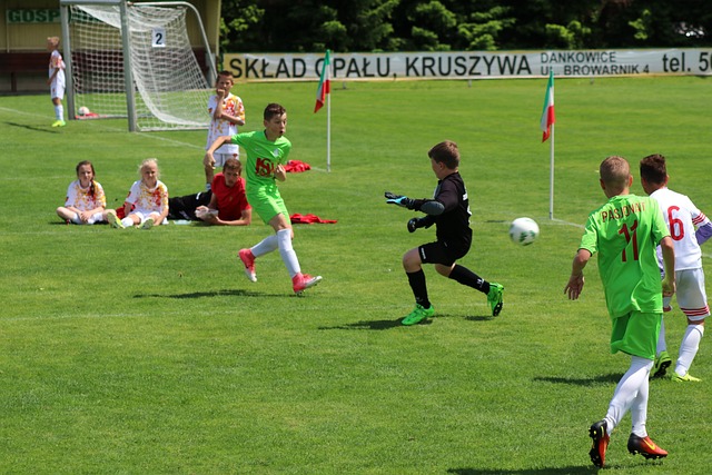 足球比赛不 足球比赛不