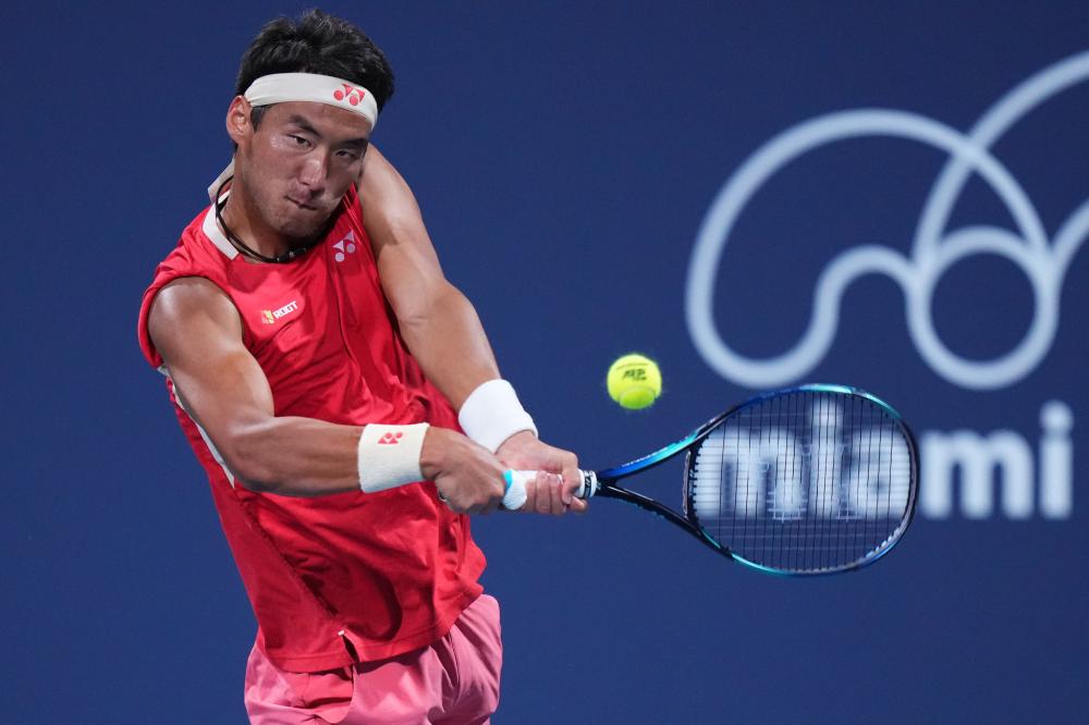 白钰鸣勇夺 白钰鸣勇夺